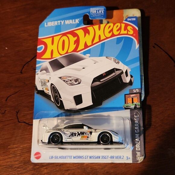 Hot Wheels LB Silhouette Works GT Nissan 2021 Car NIP - Picture 2 of 8